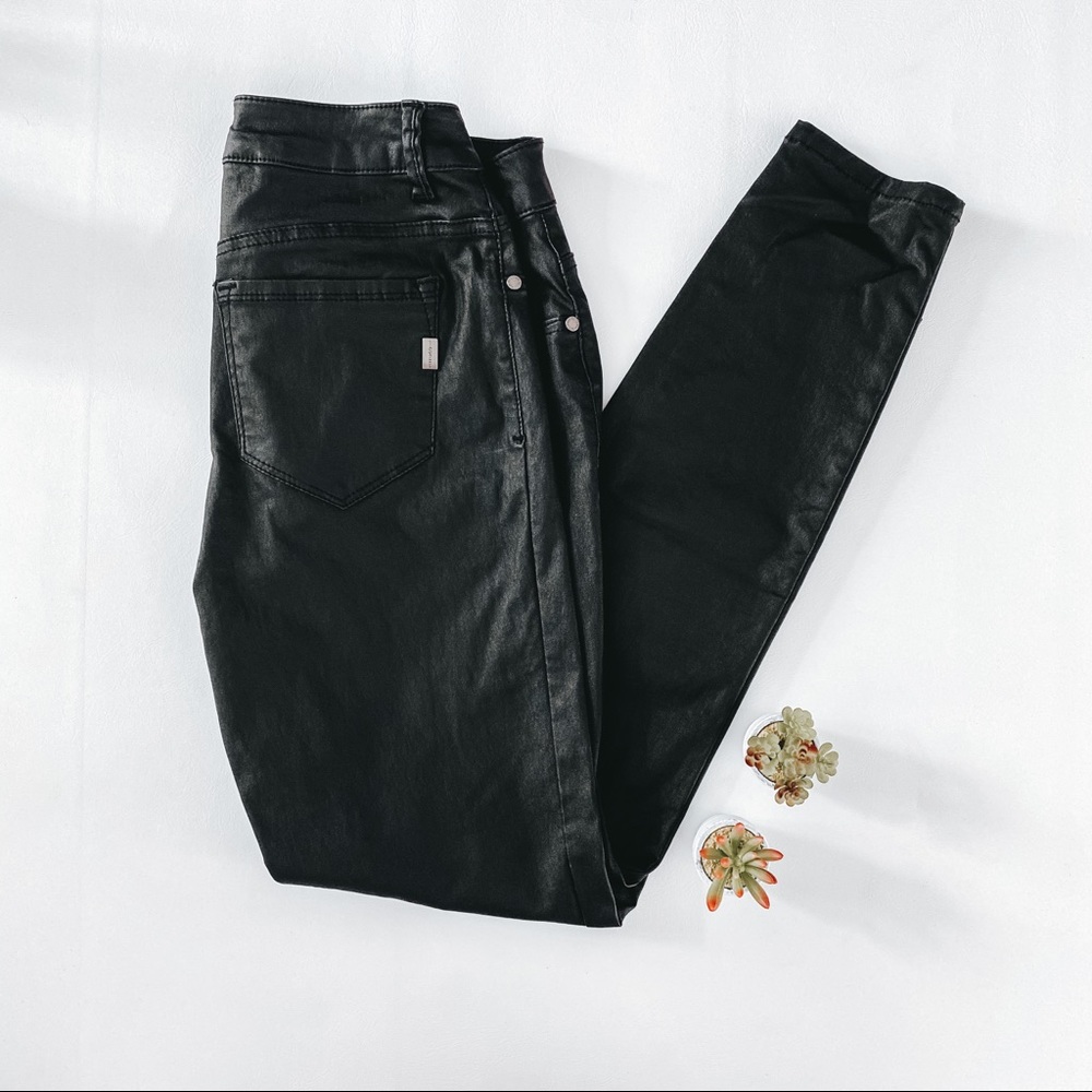 1822 | Leather Black Skinny Jeans